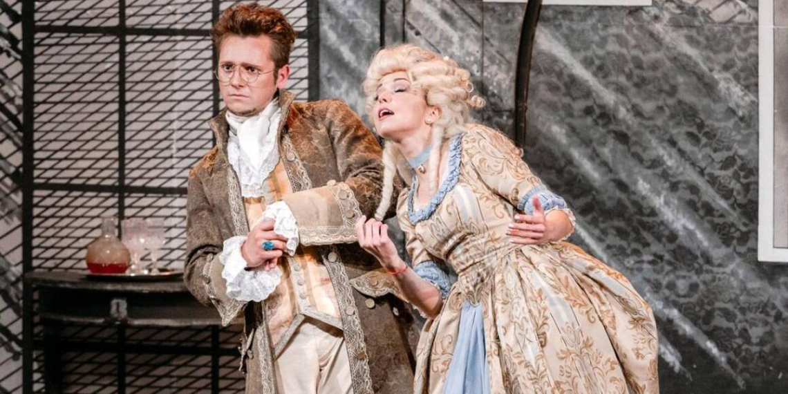 Сервис "Мосбилет" рекомендует комедии в столичном театре сатиры