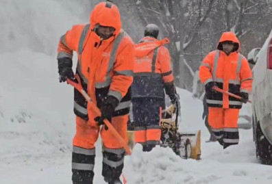 Собянин поблагодарил городские службы за работу по уборке аномальных снегопадов