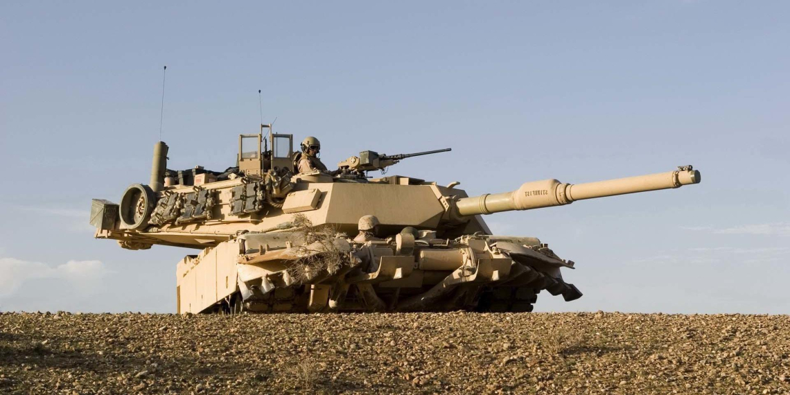Пентагон хочет ускорить передачу Украине танков Abrams за счет складских запасов