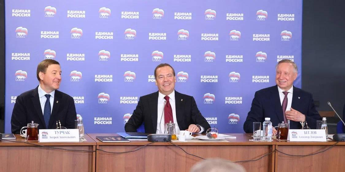 Турчак: ЕР выдвинет на выборы губернатора Санкт-Петербурга Александра Беглова 