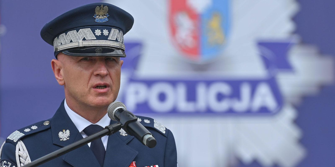 Шеф польской полиции сам выстрелил себе под ноги из украинского подарка