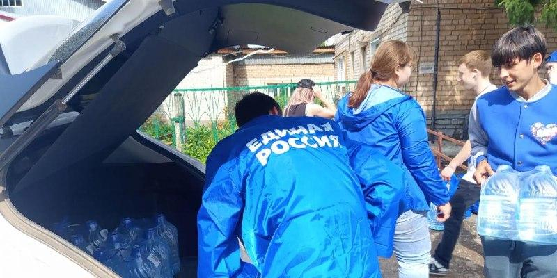 "Единая Россия" помогает пострадавшим от урагана на Урале 