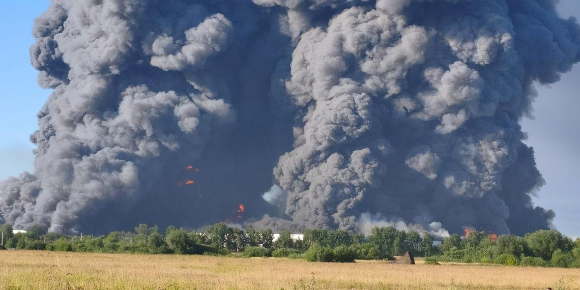 БПЛА атаковали склады WB в Тамбовской области и Подмосковье, 7 человек погибли