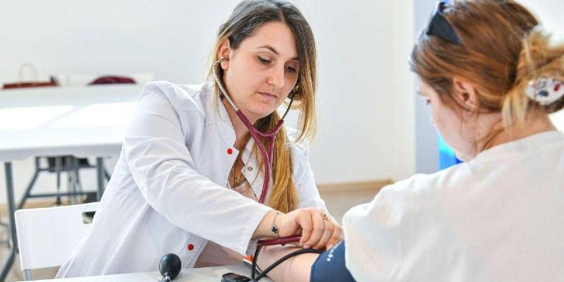 Единая Россия обеспечила доступность медпомощи в самых отдалённых уголках страны