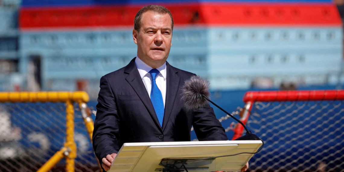 Дмитрий Медведев прокомментировал идею о "корейском сценарии" для Украины