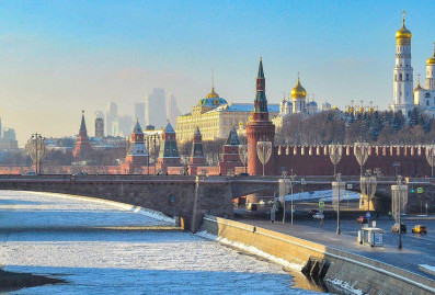 Собянин гарантировал сохранение в бюджете социальных обязательств