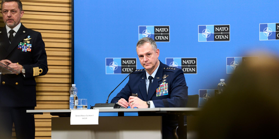 В НАТО заявили о готовности к боевым действиям по украинскому сценарию