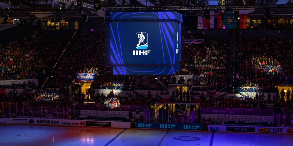 Спортивный арбитраж обязал IIHF вернуть сборные России на международные турниры