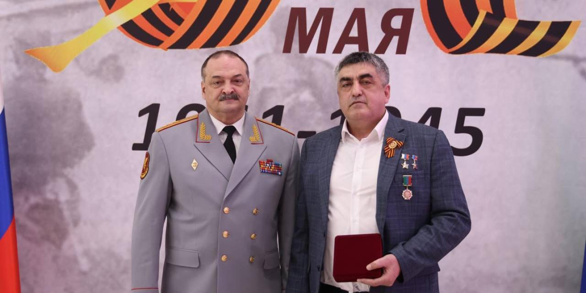 Глава Дагестана сообщил о тяжелом ранении Героя России генерала Абачева