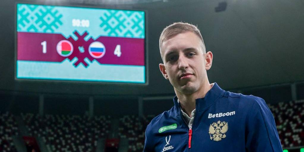22-летний нападающий "Динамо" третьим в истории сделал покер за сборную России