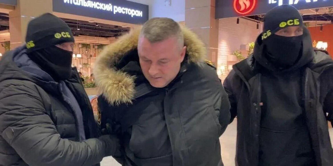 Экс-начальнику радиотехнической службы ВМФ дали 9 лет за коррупцию