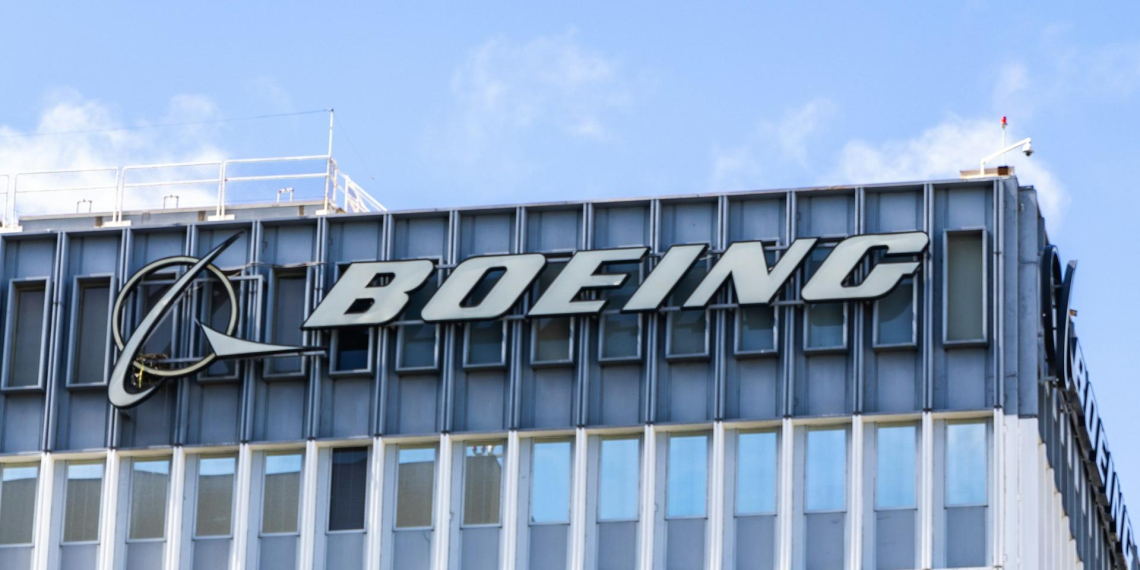 Bloomberg: минюст США предъявит Boeing обвинения в мошенничестве и предложит сделку