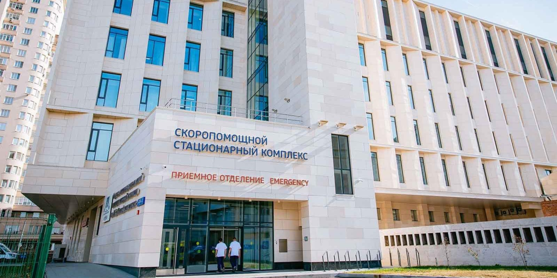 Мэр Москвы рассказал о развитии центра радиохирургии НИИ имени Склифосовского