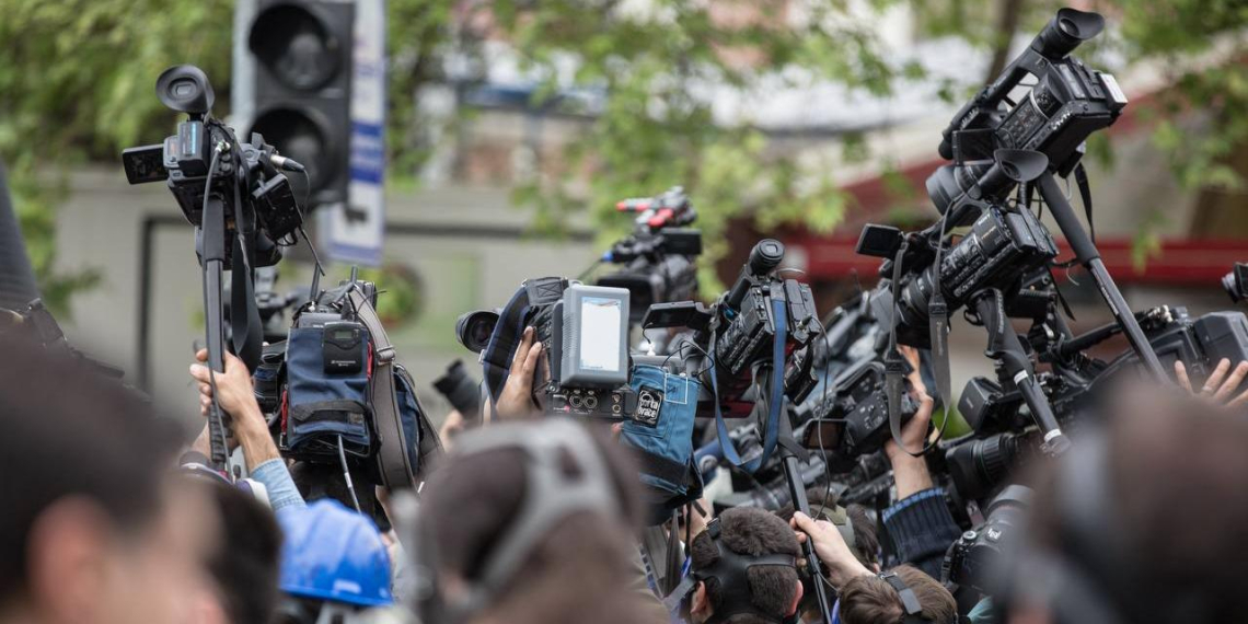 Двойные стандарты: как США ограничивают свободу слова в освещении иранского конфликта