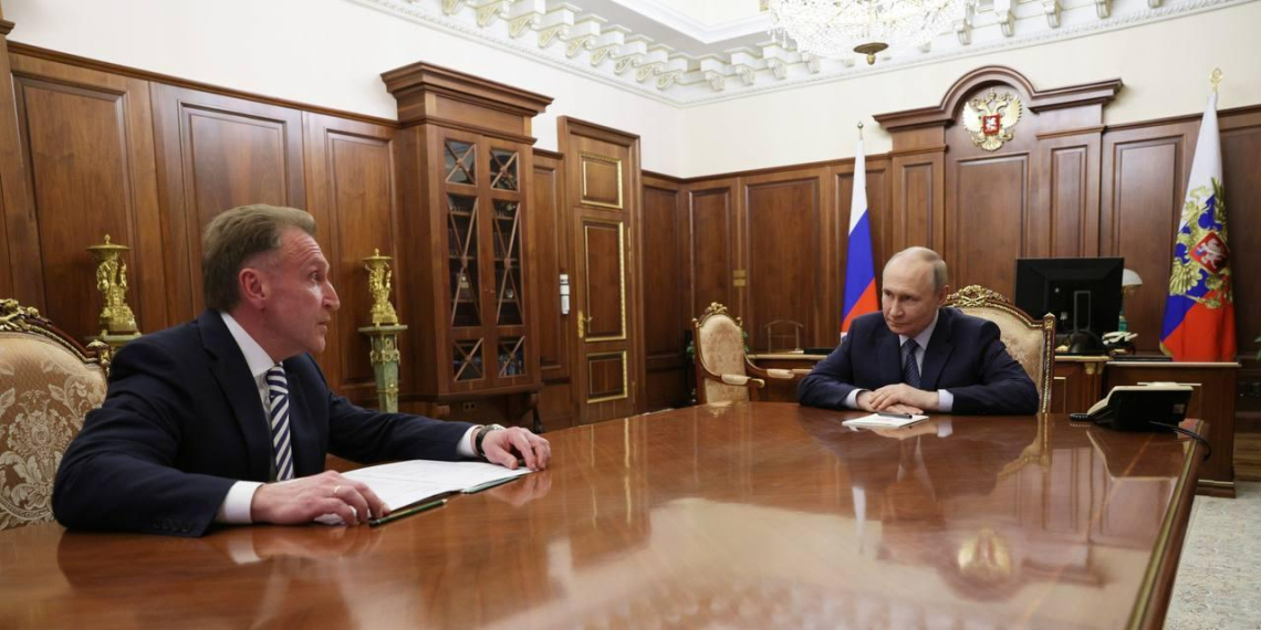 Путин обсудил с главой ВЭБа технологическое лидерство России