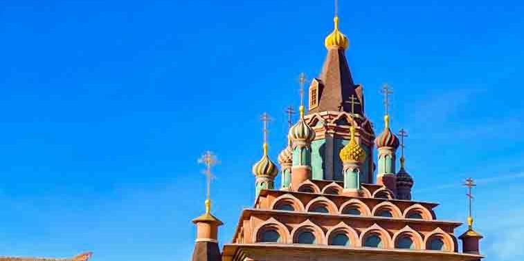 В кинопарке "Москино" открылась площадка в виде древнерусского сказочного города