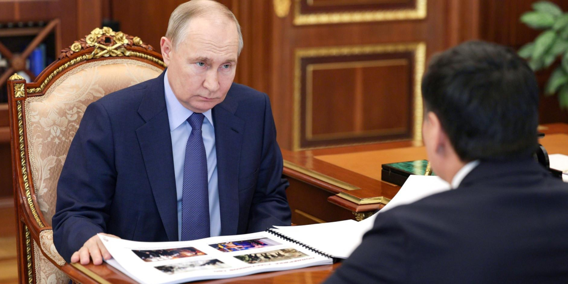 Владимир Путин: Количество руководителей, участвовавших в СВО, будет расти