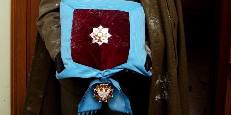 В Польше рассказали о судьбе ордена, возвращенного Зеленским
