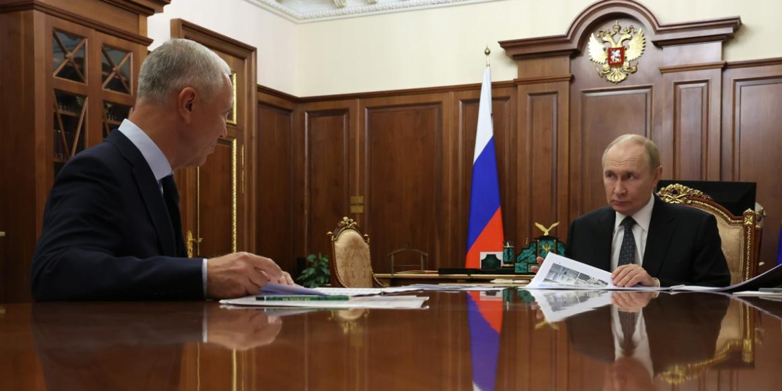 Путин провел встречу с губернатором Херсонской области Владимиром Сальдо