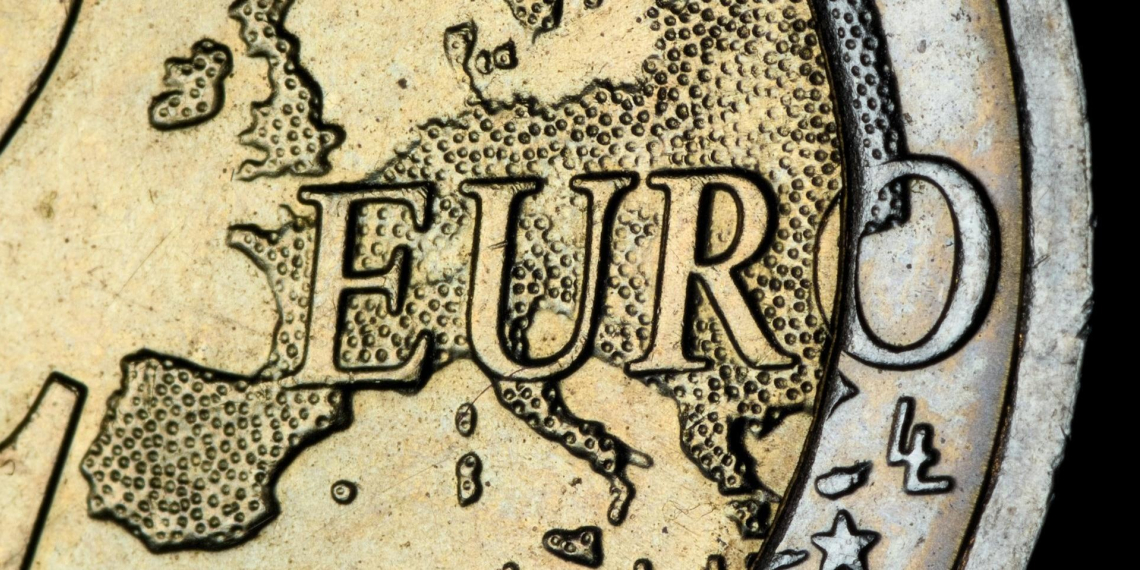 ЕС перенаправит средства бюджета гражданского назначения на военные цели