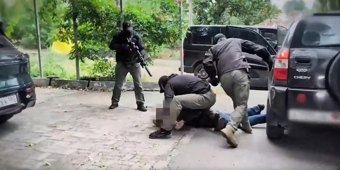 ФСБ задержала жителя ДНР за попытку подрыва избирательного участка