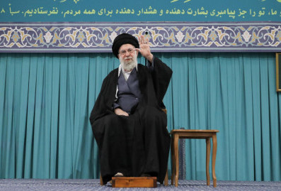 Разведка США выявила "рекордную за 50 лет слабость" властей Ирана