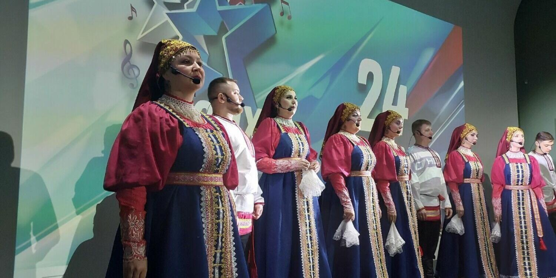 Патриотические концерты в рамках фестиваля "Своих не бросаем!" прошли в Казани и Нижнем Новгороде 
