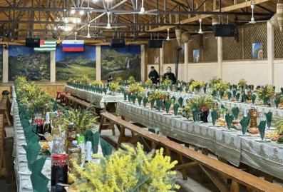 "Абхазское застолье" ежедневно принимает до 500 туристов из России