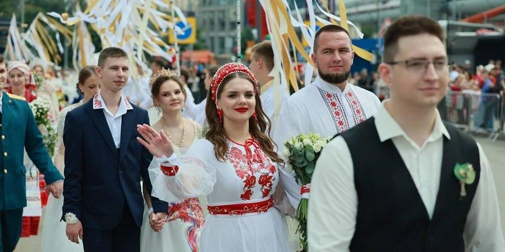 8 июля стало рекордным днём для регистрации браков в России 