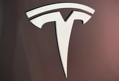 Tesla будет выпускать роботов вместо машин на заводе в Калифорнии