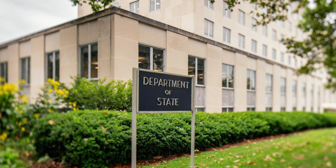 Госдеп США предупредил о риске беспорядков на Украине