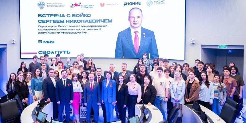 В преддверии Дня Победы ветераны СВО проведут лекции для студентов по всей России 