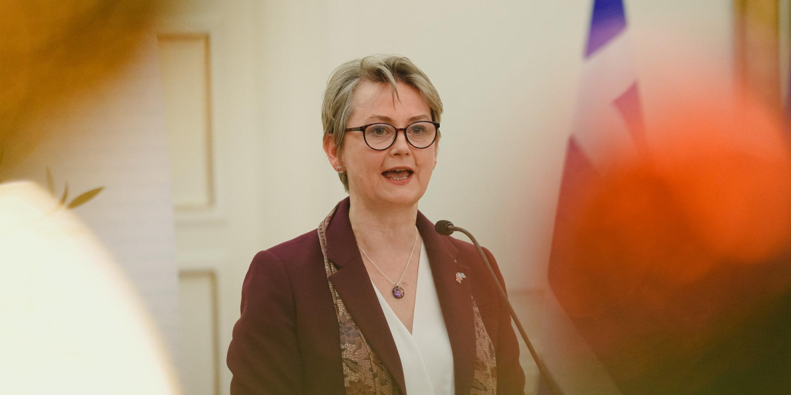 Британия отказалась возобновлять диалог с Россией по инициативе Италии и Франции