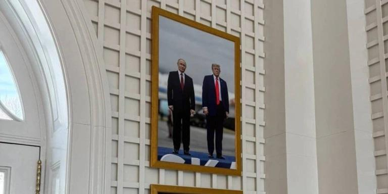Трамп повесил в Белом доме фото с Путиным