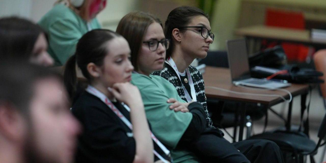 Фильм о героях СВО показали участникам "Студвесны"