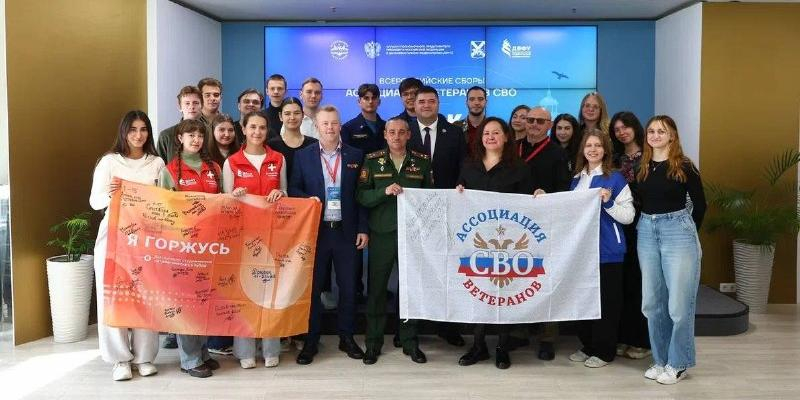 Ветераны СВО провели урок мужества для трёх тысяч школьников и студентов Приморья 