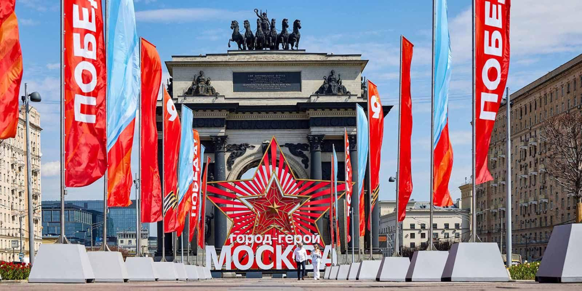 Сергей Собянин поздравил москвичей с Днём Победы