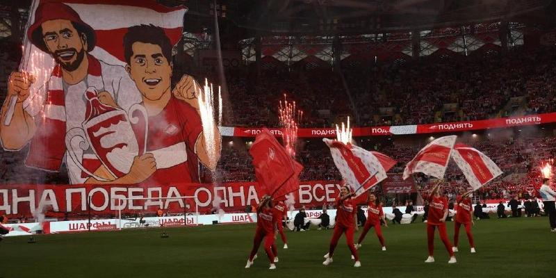 "Бессмертный полк" вышел на футбольные поля России 