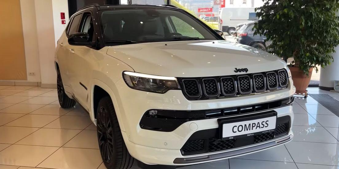 "Автовоз": по цене Lada Vesta в США можно купить Jeep Compass, несмотря на разницу в цене рабочей силы