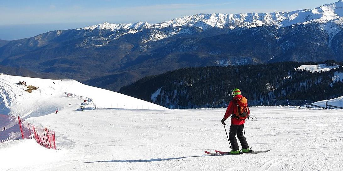 В Сочи открыли продажу единых ски-пассов для катания на всех трех горнолыжных курортах