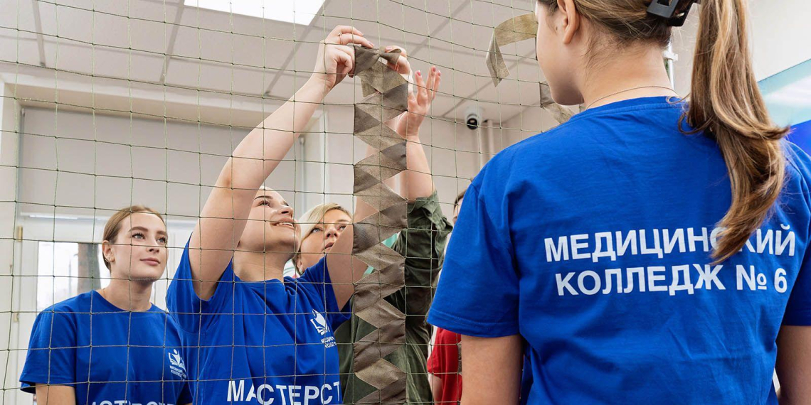 Студенты колледжей отправили в зону СВО 15 тонн гуманитарной помощи