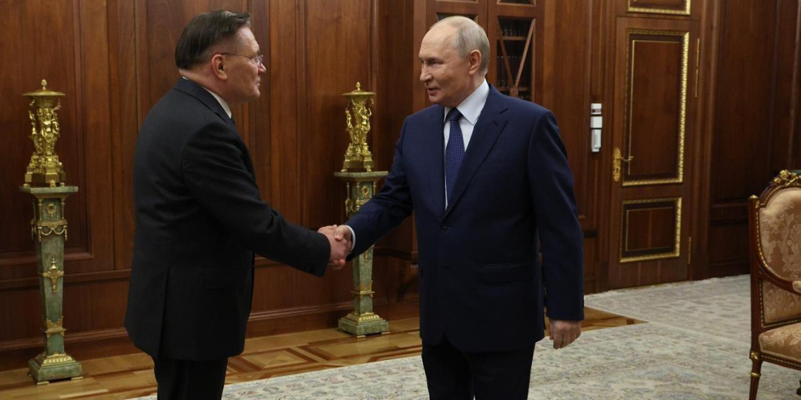 Путин встретился с главой "Росатома": 46 реакторов в стройке и выручка 3 трлн рублей 