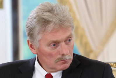Песков рассказал о темах будущей встречи России, США и Китая