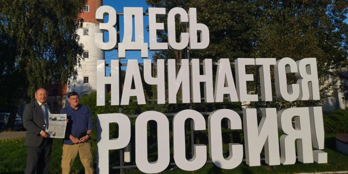 Экс-разведчик США Скотт Риттер прошел в Калининграде по маршруту памяти жертв нацизма 