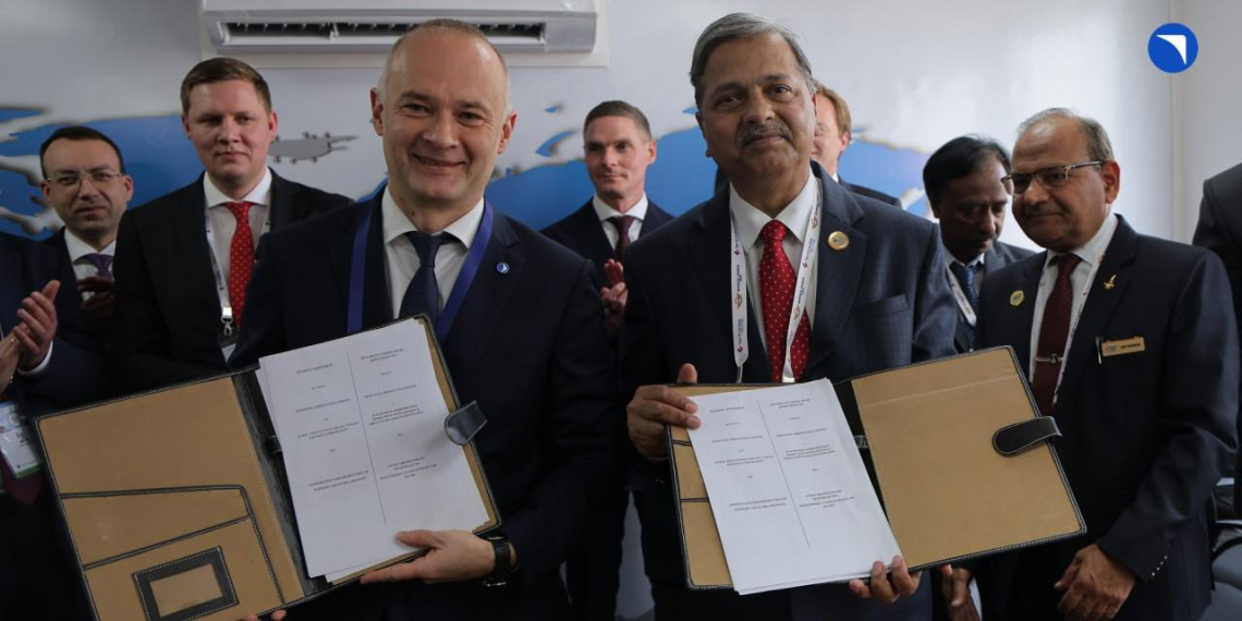 Россия и Индия договорились о совместном производстве Superjet-100