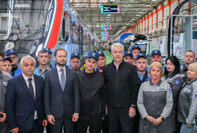 Для ЦТУ будут закуплены 100 поездов российского производства – мэр Москвы