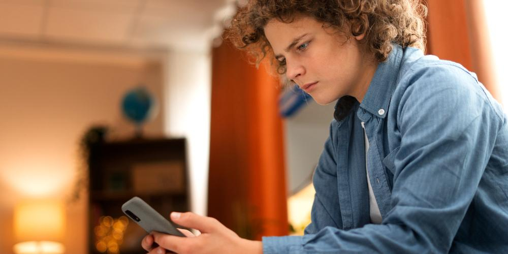 Мошенники придумали метод заставить россиян перезванивать