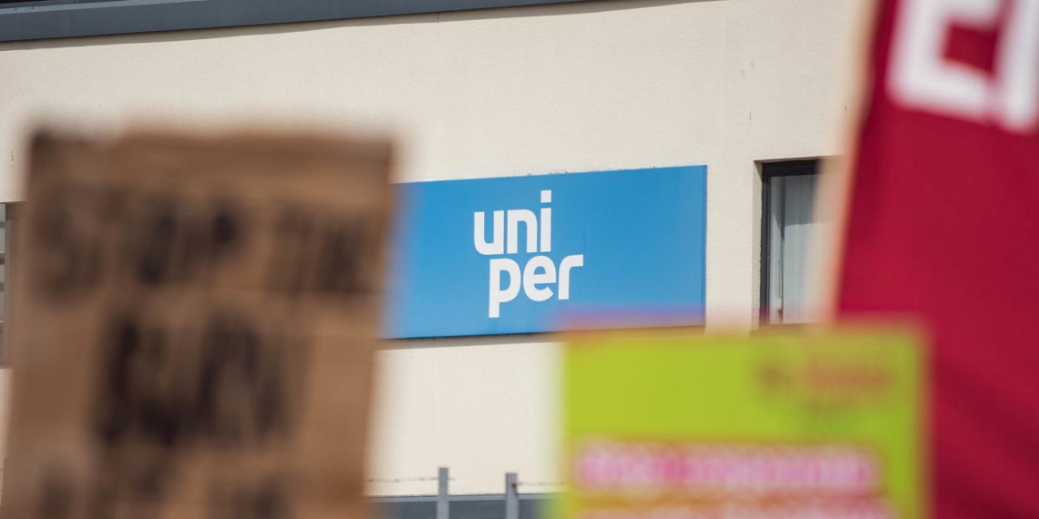 Немецкой Uniper удалось добиться выплат от "Газпрома" из-за "предсмертного" состояния