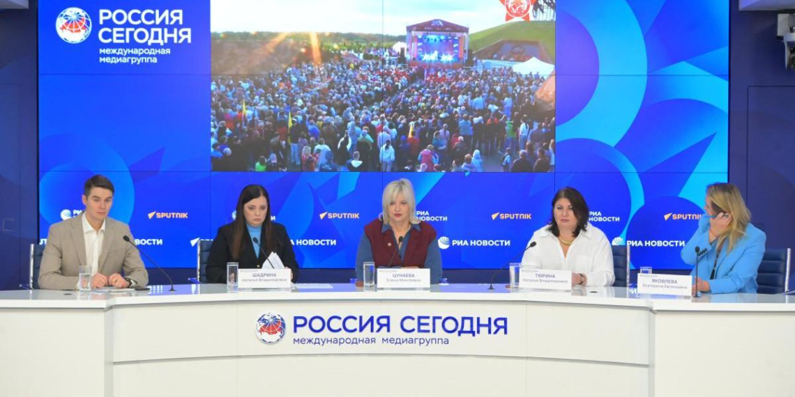 "Бессмертный полк" запустил премию за лучший патриотический контент "Говорим о Победе"