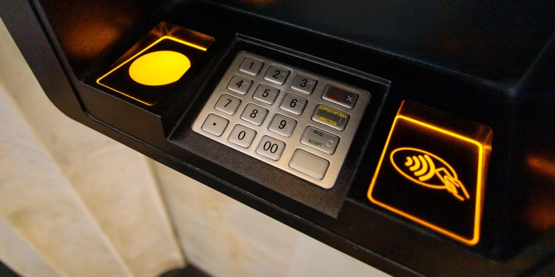 Минфин предложил ограничить внесение наличных через банкоматы